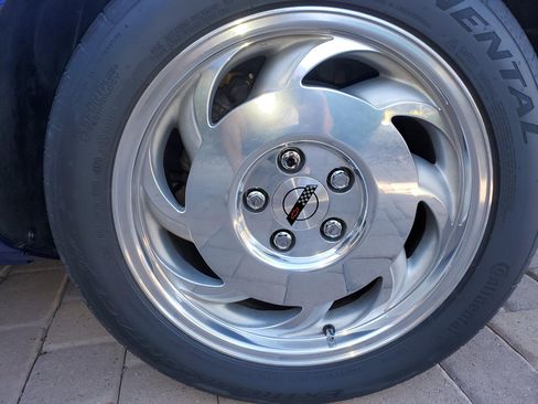 Used 1994 Chevrolet Corvette Coupe image 26