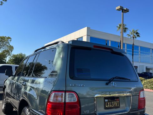 Used 2002 Lexus LX 470 4WD image 9
