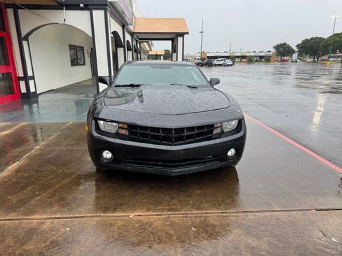 Used 2013 Chevrolet Camaro LT w/ RS Package RWD image 4