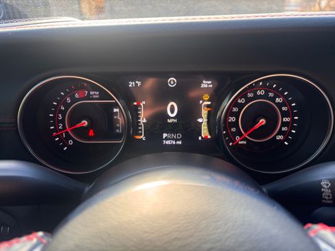 Used 2020 Jeep Wrangler Unlimited Rubicon w/ Quick Order Package 28Y Recon image 11