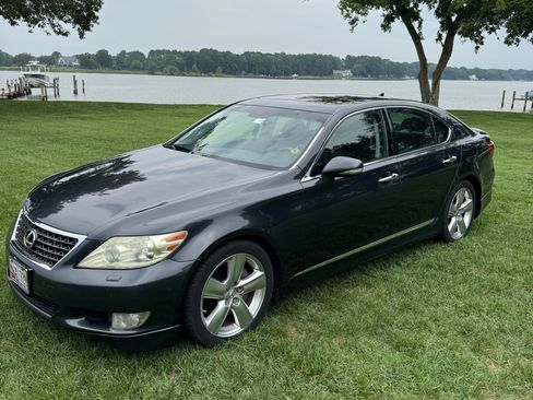 Used 2011 Lexus LS 460 w/ Touring Edition RWD image 1