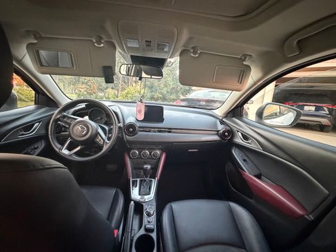 Used 2018 MAZDA CX-3 Touring w/ Preferred Equipment Package image 16