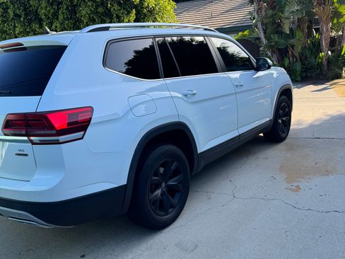 Used 2018 Volkswagen Atlas SE image 6