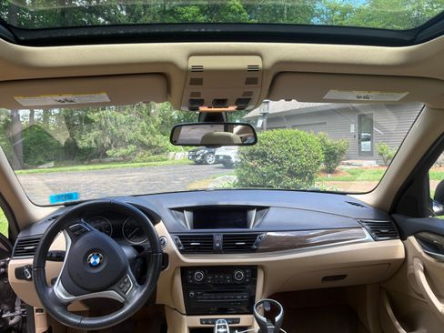 Used 2015 BMW X1 xDrive28i AWD/4WD image 4
