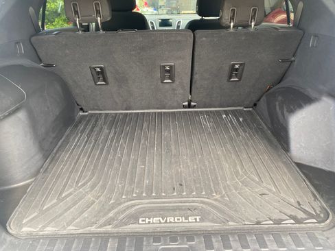 Used 2019 Chevrolet Equinox LT FWD image 15