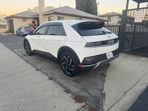 Used 2022 Hyundai Ioniq 5 SE image 5