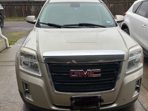 Used 2013 GMC Terrain SLE image 6