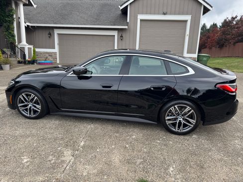 Used 2023 BMW 430i Gran Coupe xDrive w/ M Sport Package image 9