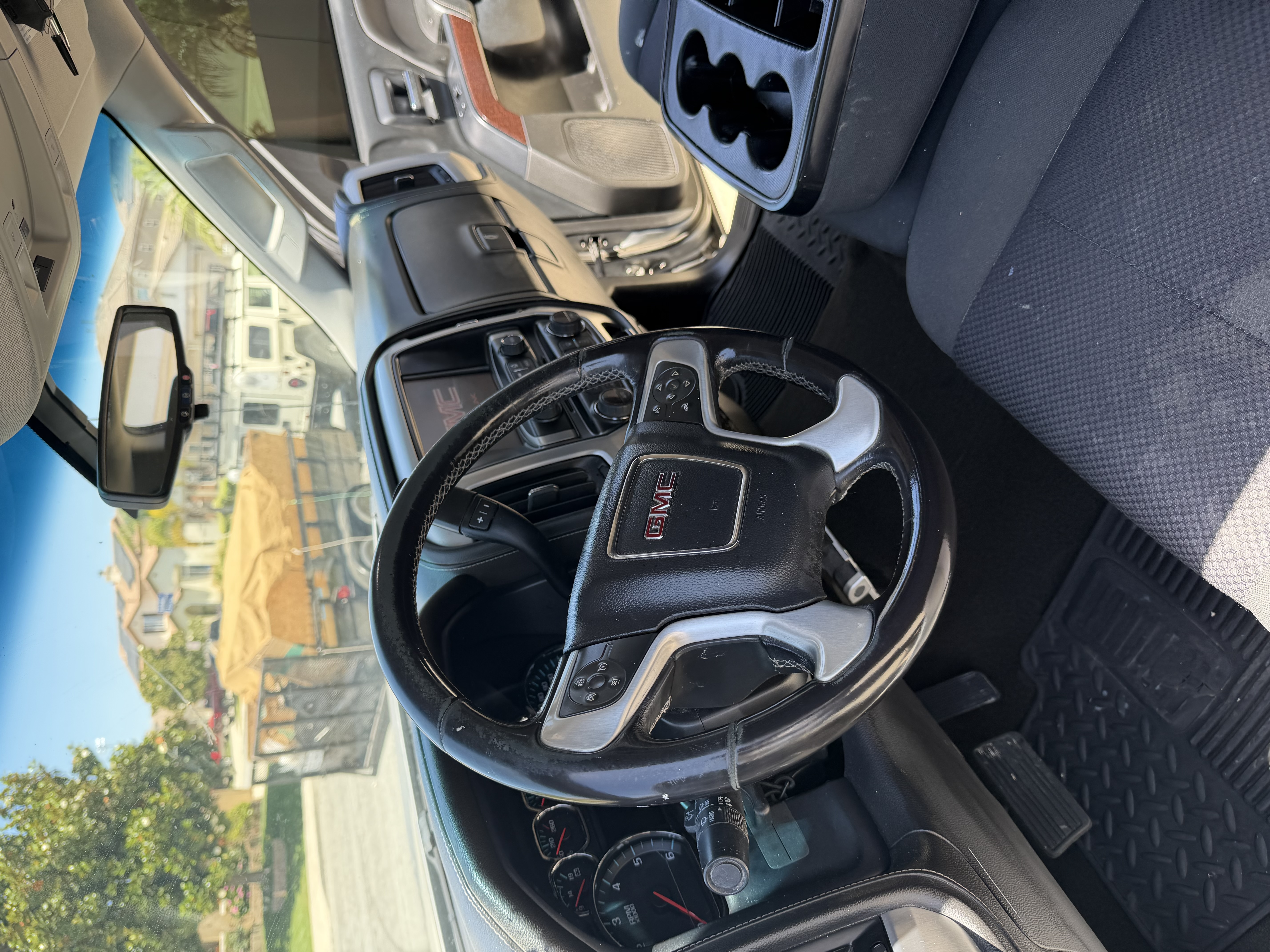 Used 2018 GMC Sierra 1500 SLE w/ SLE Value Package RWD image 17