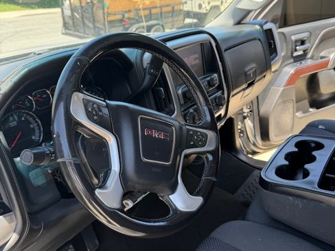 Used 2018 GMC Sierra 1500 SLE w/ SLE Value Package RWD image 17