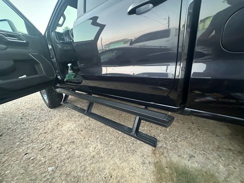 Used 2022 Chevrolet Silverado 1500 LT AWD/4WD image 15