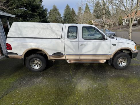 Used 1997 Ford F150 4x4 SuperCab image 2