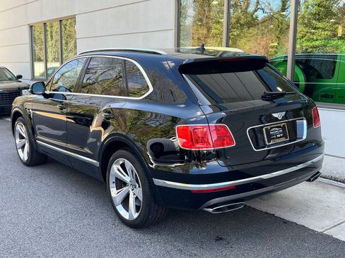Used 2018 Bentley Bentayga AWD/4WD image 4