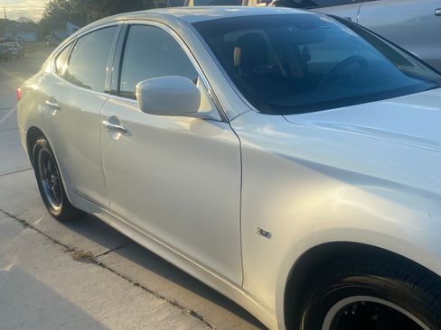 Used 2014 INFINITI Q70 3.7 w/ Premium Package image 11