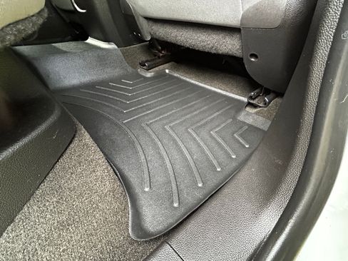 Used 2017 Chevrolet Colorado W/T w/ WT Convenience Package image 11