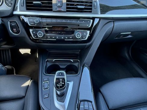 Used 2018 BMW 330i Sedan image 8