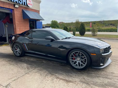 Used 2012 Chevrolet Camaro SS w/ 45th Anniversary Package image 2