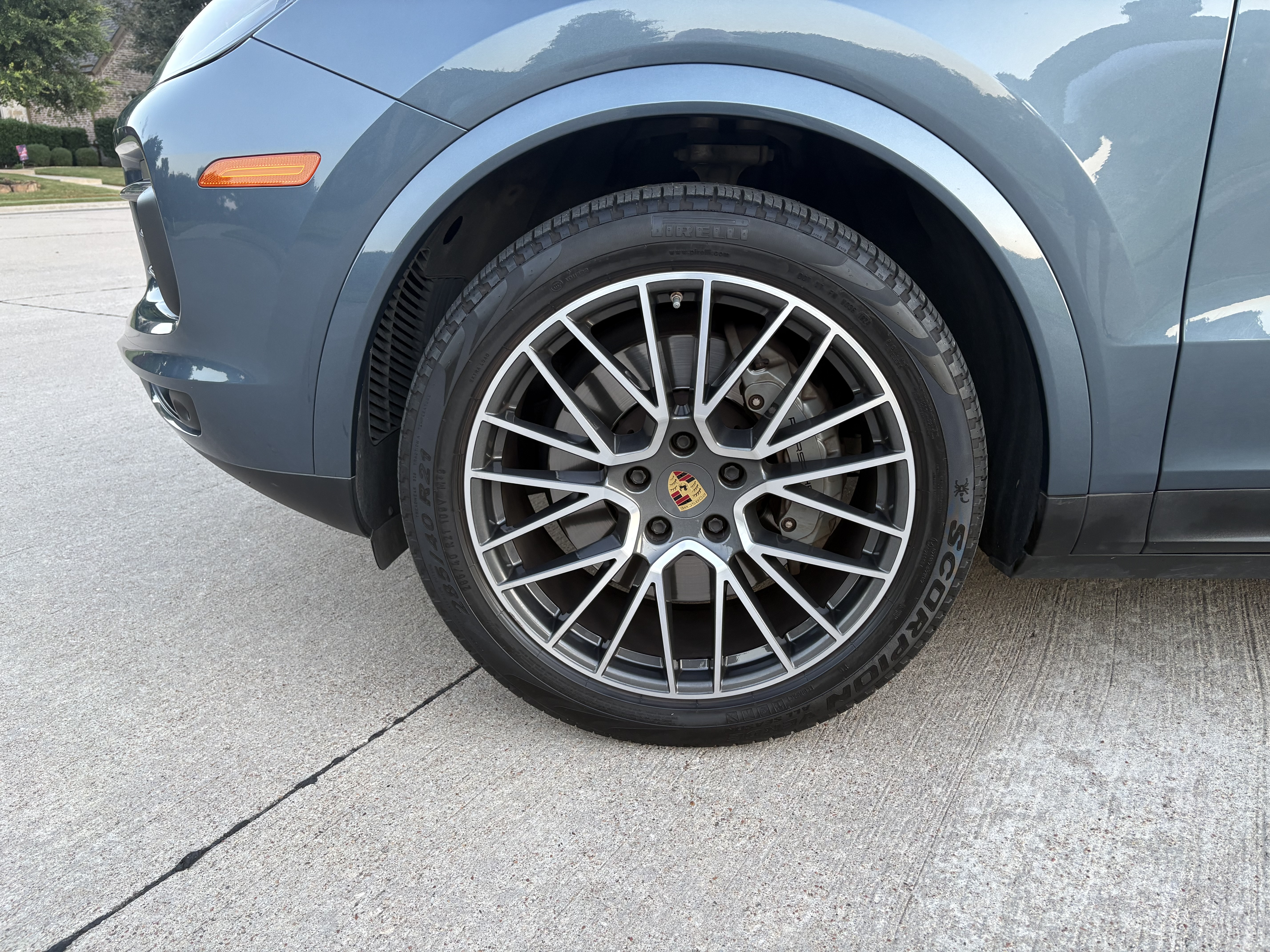 Used 2020 Porsche Cayenne S AWD/4WD image 8