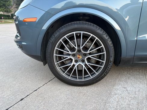 Used 2020 Porsche Cayenne S AWD/4WD image 8