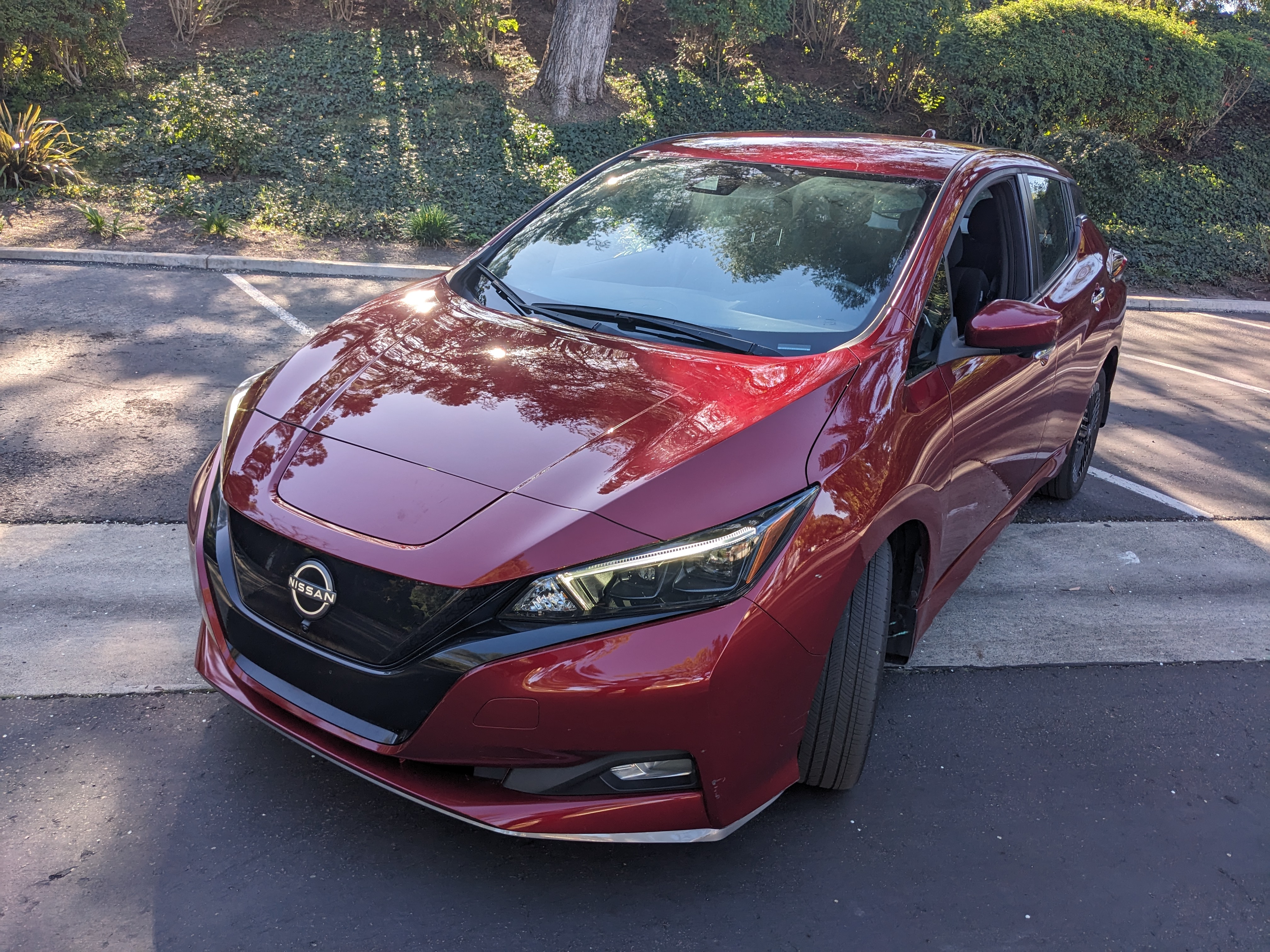 Used 2023 Nissan Leaf SV Plus FWD image 2