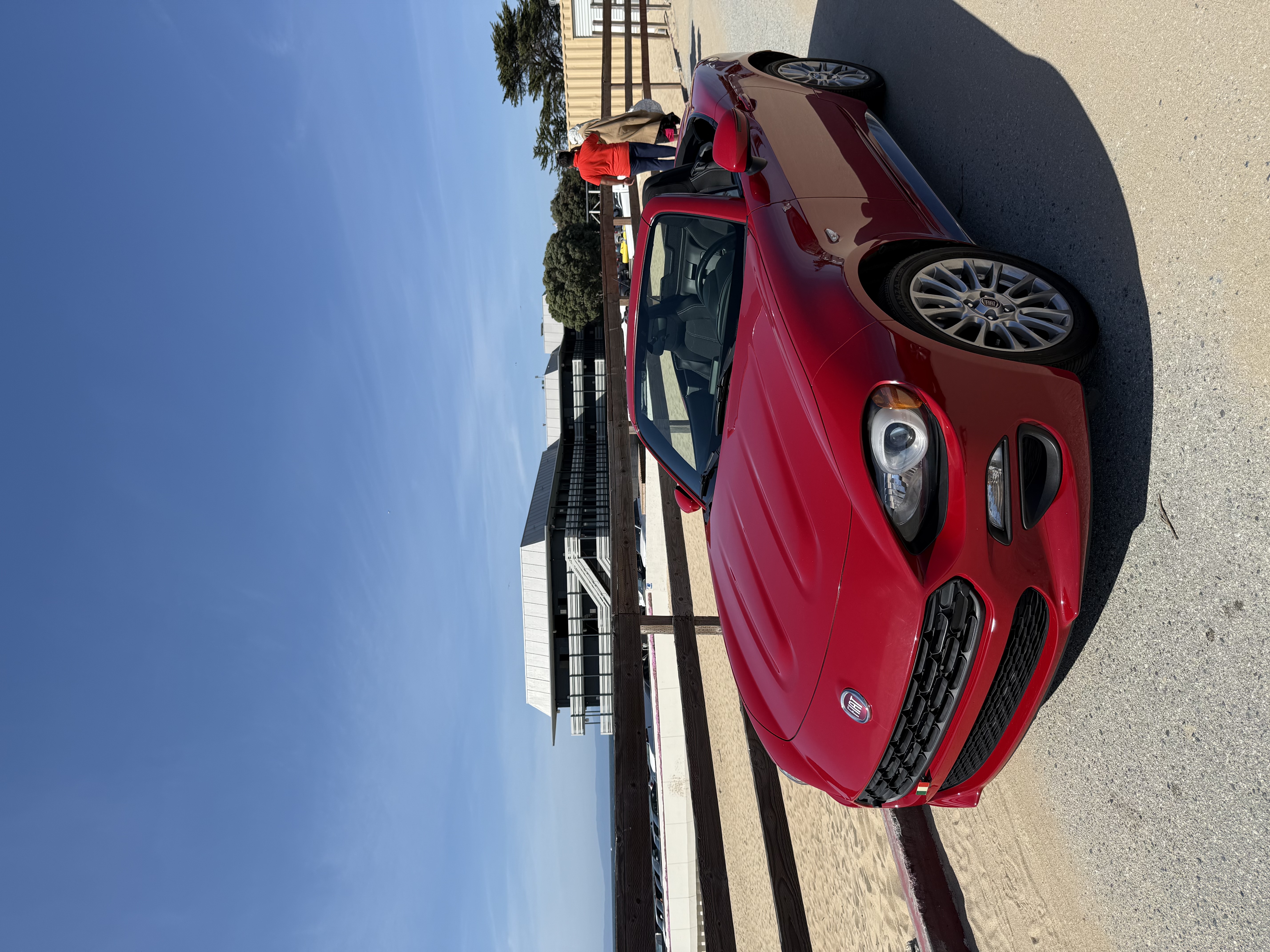 Used 2017 FIAT 124 Spider Classica RWD image 5