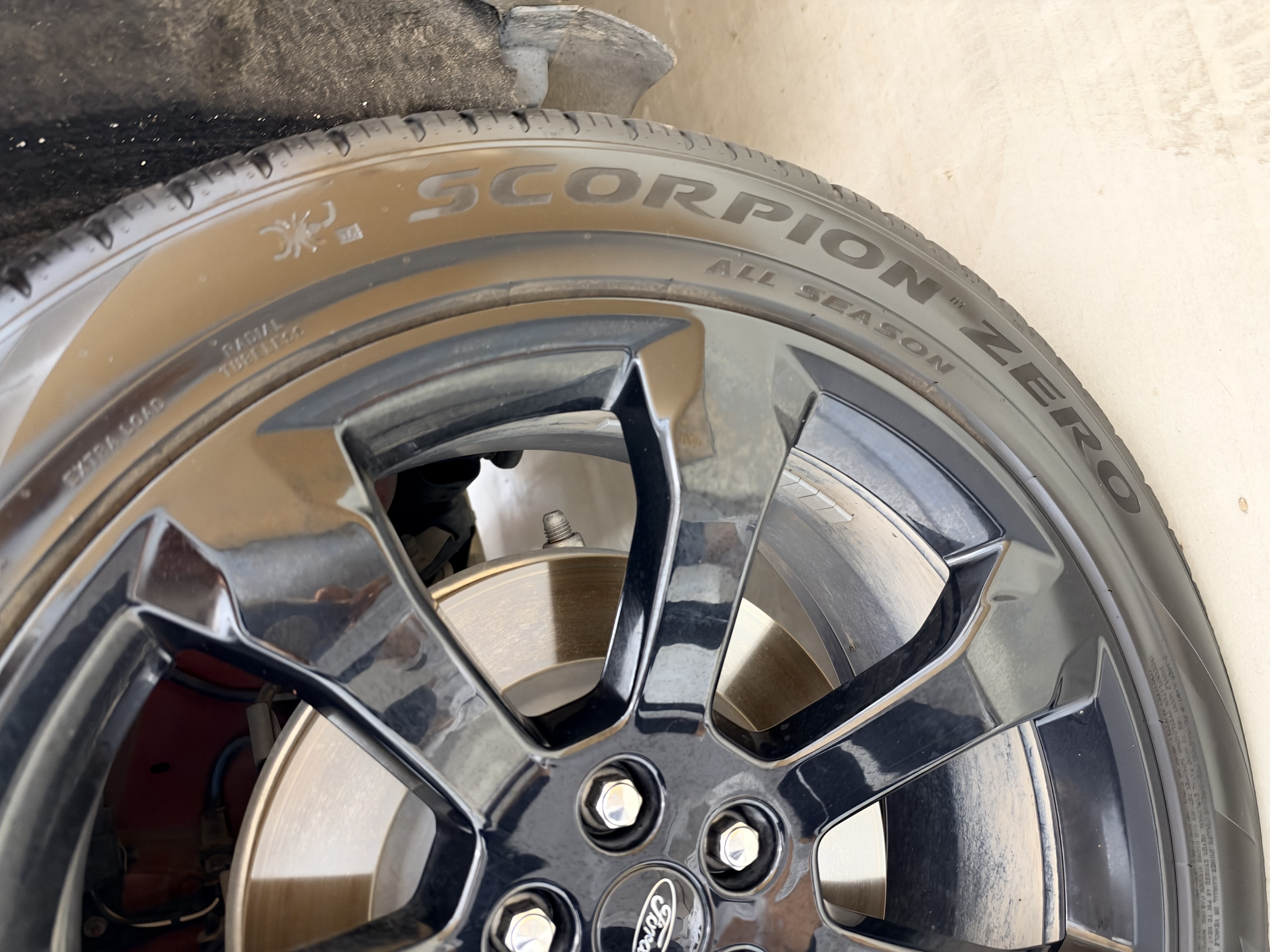 Used 2021 Ford Explorer ST w/ Equipment Group 401A AWD/4WD image 22