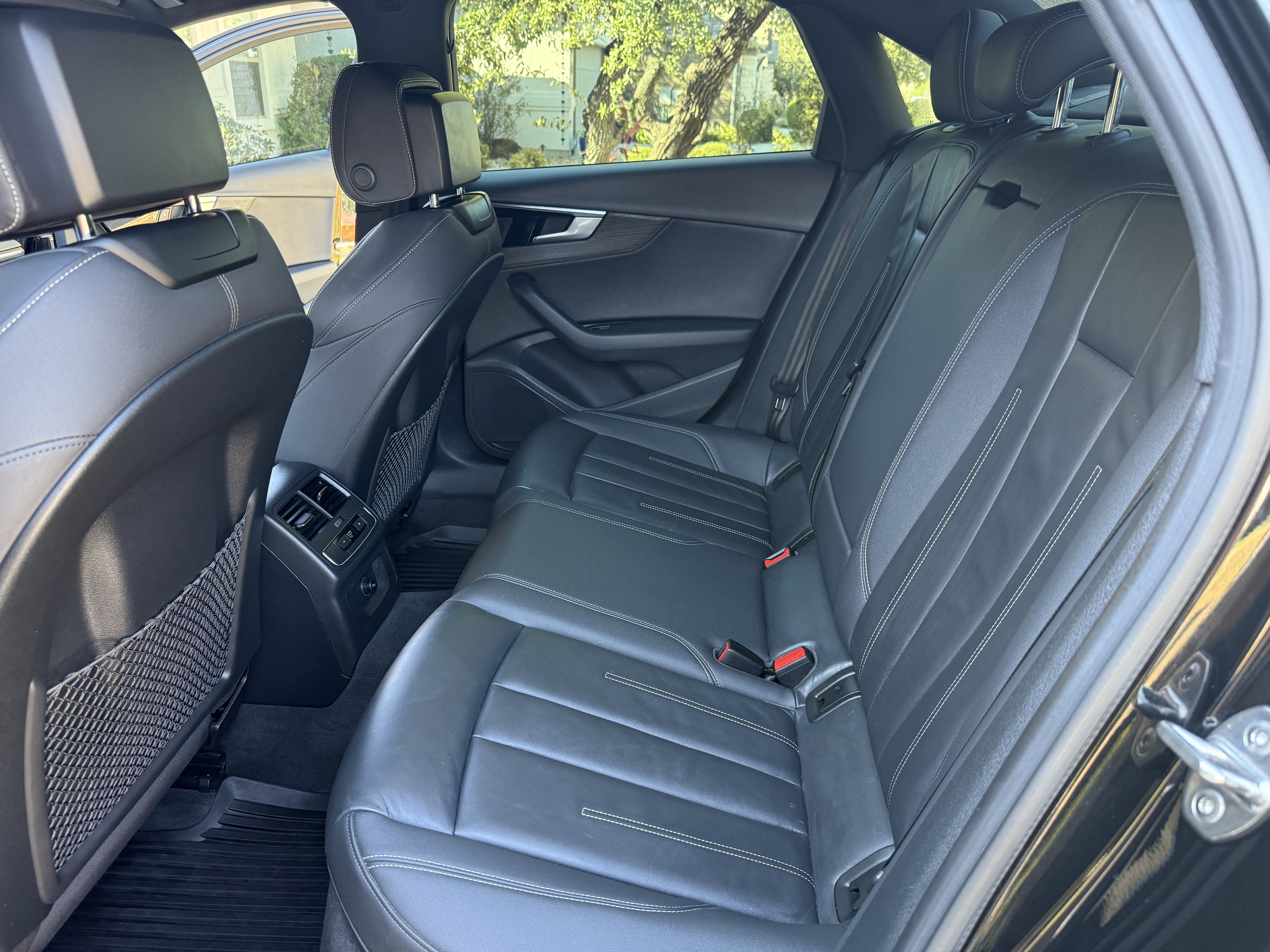 Used 2021 Audi A4 2.0T Premium w/ Convenience Package AWD/4WD image 8