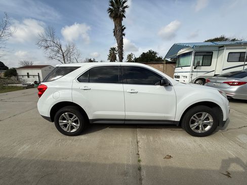 Used 2014 Chevrolet Equinox LS image 4