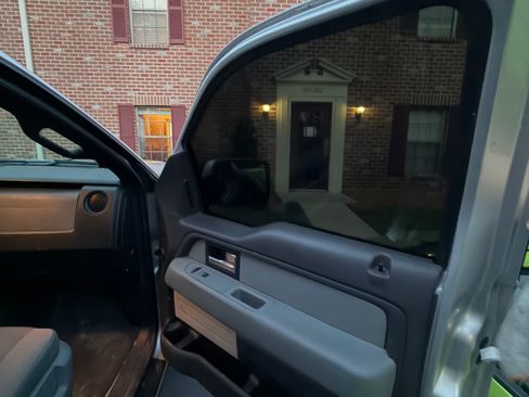 Used 2013 Ford F150 XL w/ Mid Equipment Group RWD image 10