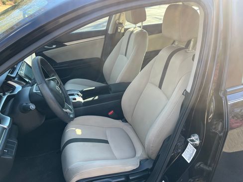 Used 2016 Honda Civic EX image 4