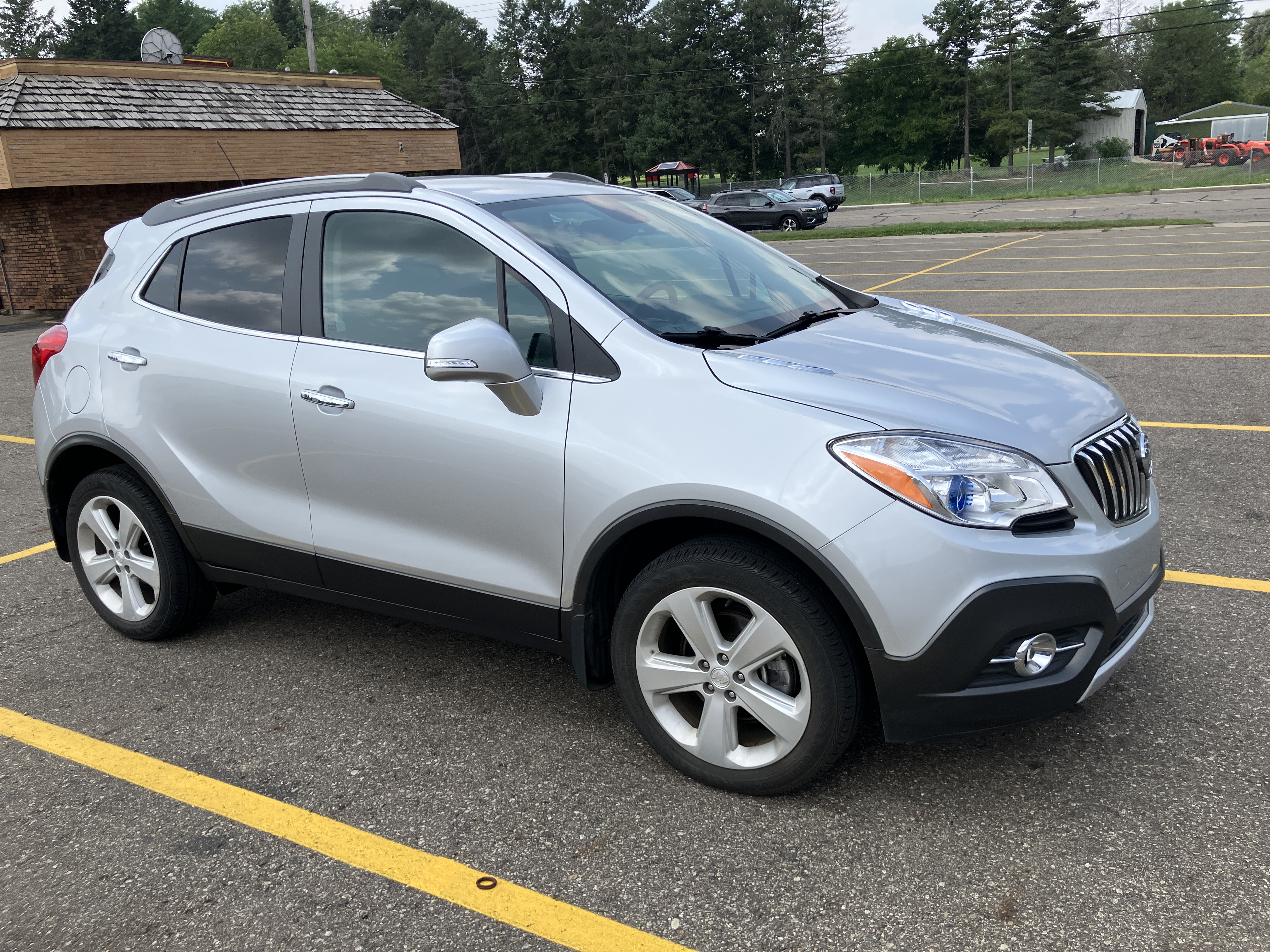 Used 2015 Buick Encore Leather AWD/4WD image 5