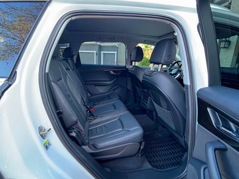 Used 2022 Audi Q7 3.0T Premium image 6