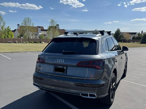 Used 2018 Audi SQ5 Premium Plus w/ Navigation Package AWD/4WD image 11