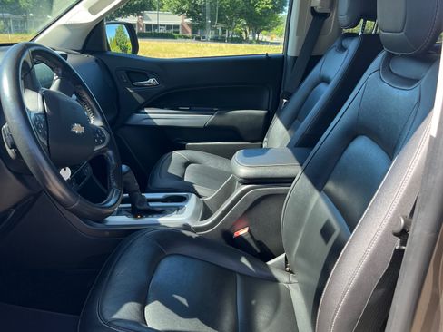 Used 2017 Chevrolet Colorado LT w/ Luxury Package, Chrome image 6