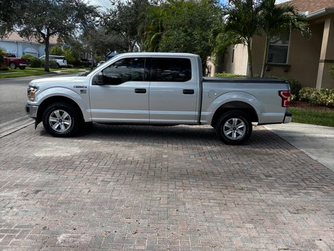 Used 2019 Ford F150 XLT image 6