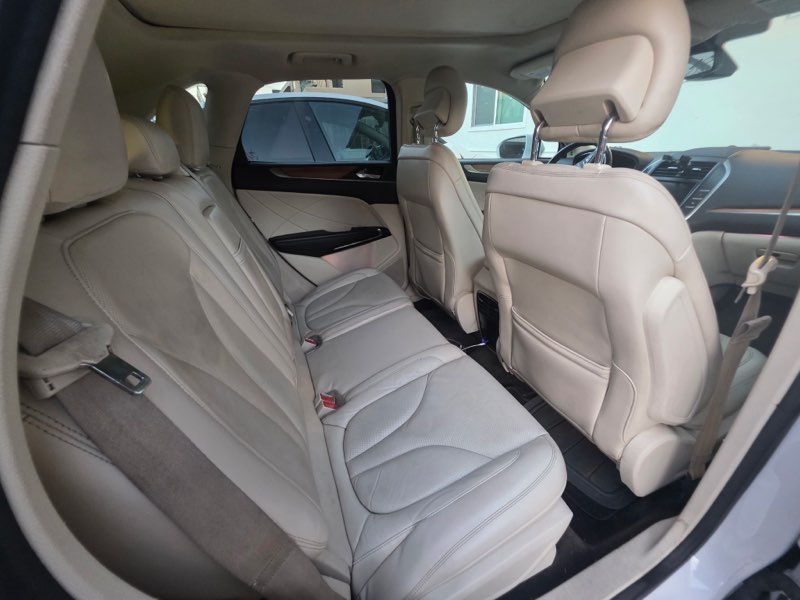 Used 2015 Lincoln MKC FWD w/ Equipment Group 102A Reserve image 5