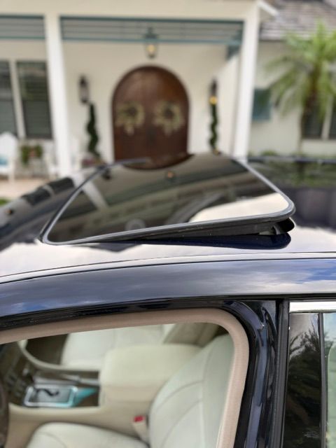 Used 2001 Lexus LS 430 w/ Ultra Luxury Pkg RWD image 15