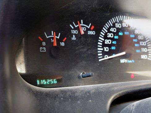 Used 2001 Dodge B3500 image 8