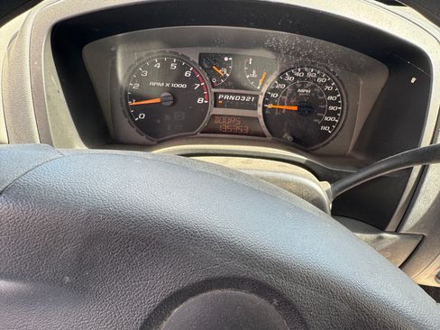 Used 2005 Chevrolet Colorado LS image 4