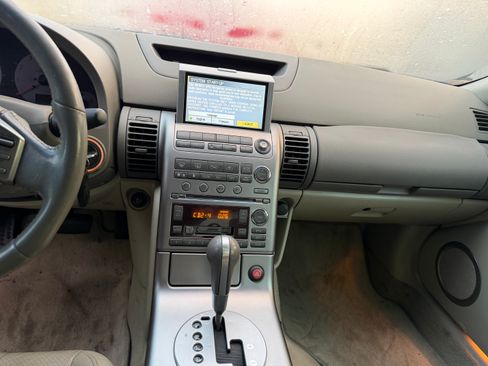 Used 2004 INFINITI G35 Coupe w/ Premium Pkg image 13