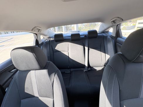 Used 2021 Honda Civic LX image 17