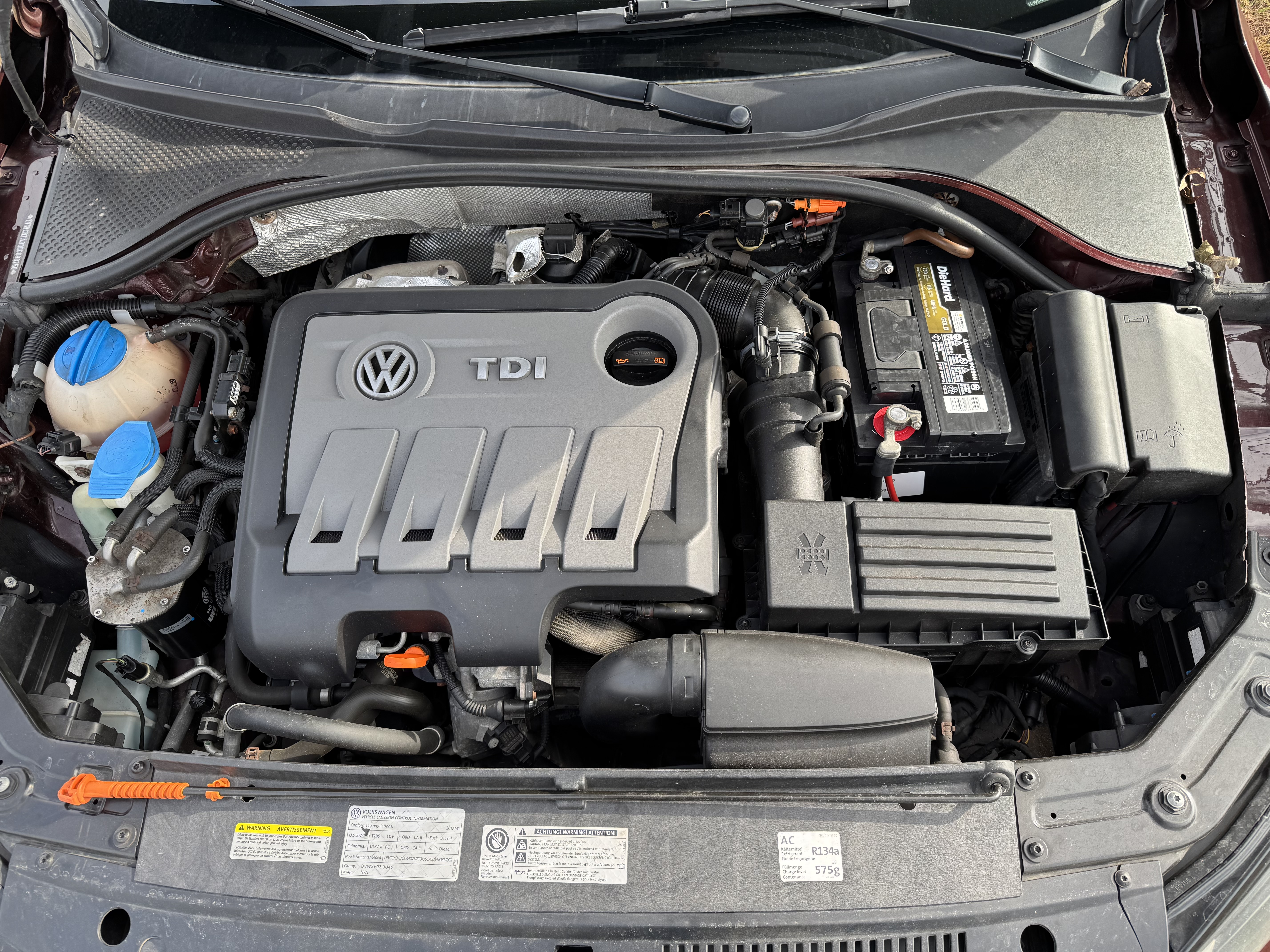 Used 2013 Volkswagen Passat TDI SEL Premium FWD image 10