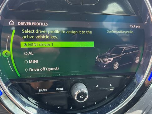 Used 2021 MINI Cooper Countryman image 12