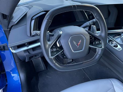 Used 2022 Chevrolet Corvette Stingray Coupe w/ 1LT image 16