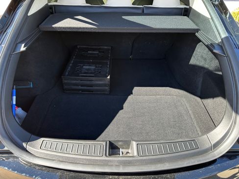 Used 2018 Tesla Model S 100D image 4