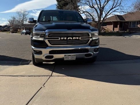 Used 2019 RAM 1500 Laramie image 11