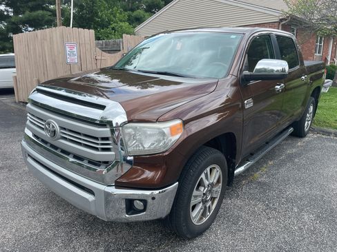 Used 2015 Toyota Tundra 1794 Edition AWD/4WD image 10