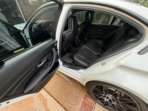 Used 2018 BMW M3 CS image 17