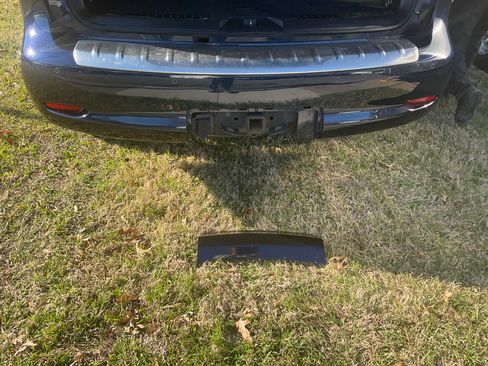 Used 2017 INFINITI QX80 2WD w/ Driver Assistance Package image 9