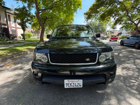 Used 2012 Land Rover Range Rover Sport HSE AWD/4WD image 2